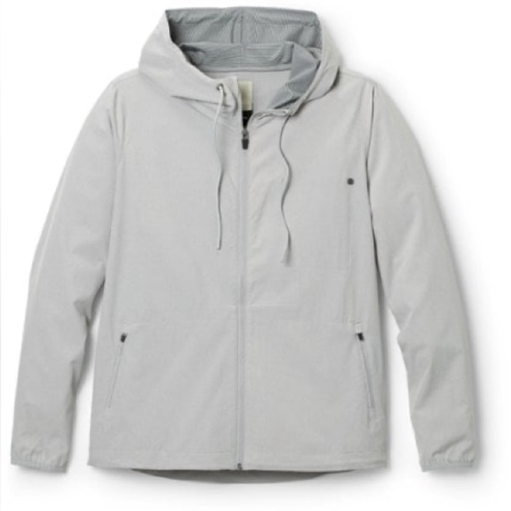 Vuori Women's Outdoor Trainer Shell Jacket in Platinum Linen Texture, size M